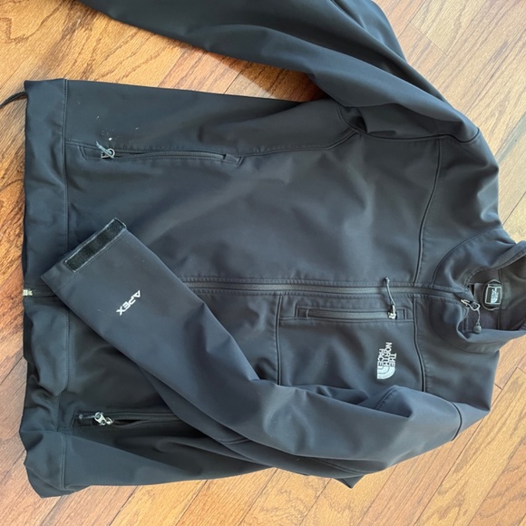 The North Face Jacket - Picture 3 of 4
